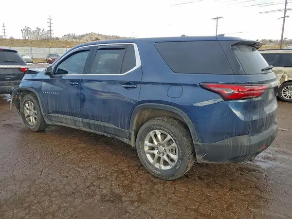 1GNEVFKW4PJ141774 2023 CHEVROLET TRAVERSE - Image 2