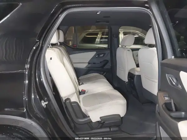 1GNEVFKW4PJ206915 2023 CHEVROLET TRAVERSE - Image 8