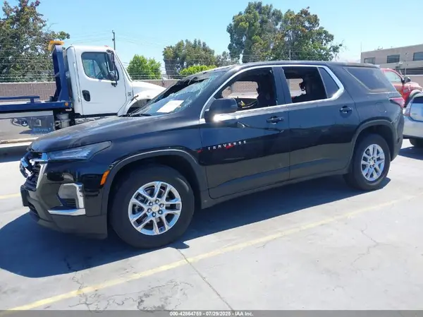 1GNEVFKW4PJ342221 2023 CHEVROLET TRAVERSE - Image 2