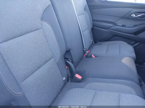 1GNEVFKW5JJ122318 2018 CHEVROLET TRAVERSE - Image 8