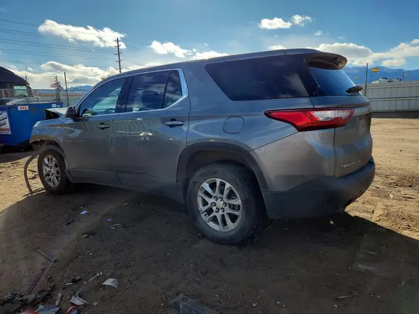 1GNEVFKW5JJ145503 2018 CHEVROLET TRAVERSE - Image 2