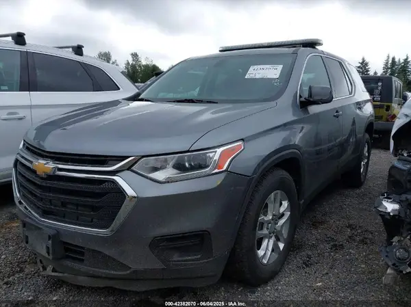 1GNEVFKW5JJ258125 2018 CHEVROLET TRAVERSE - Image 2