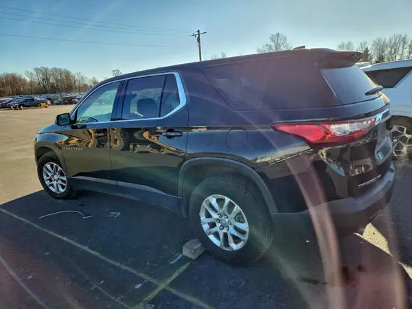 1GNEVFKW5KJ112972 2019 CHEVROLET TRAVERSE - Image 2