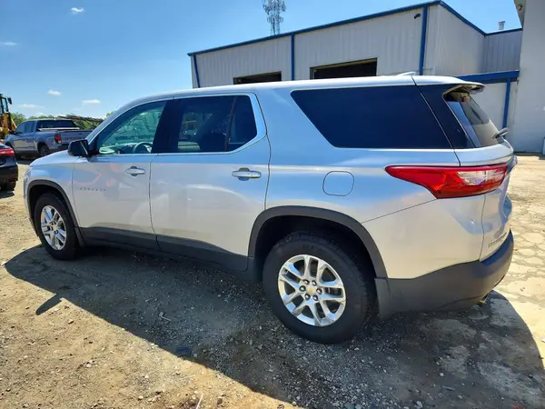 1GNEVFKW5LJ226097 2020 CHEVROLET TRAVERSE - Image 2