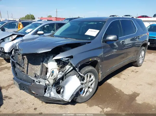 1GNEVFKW5LJ268785 2020 CHEVROLET TRAVERSE - Image 2