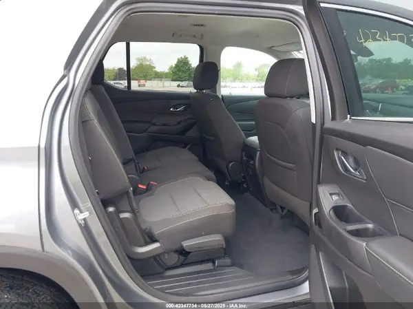 1GNEVFKW5MJ138247 2021 CHEVROLET TRAVERSE - Image 8
