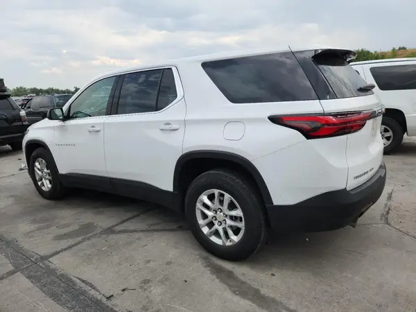 1GNEVFKW5PJ281672 2023 CHEVROLET TRAVERSE - Image 2