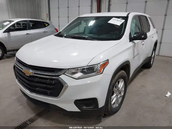 1GNEVFKW6JJ120898 2018 CHEVROLET TRAVERSE - Image 2