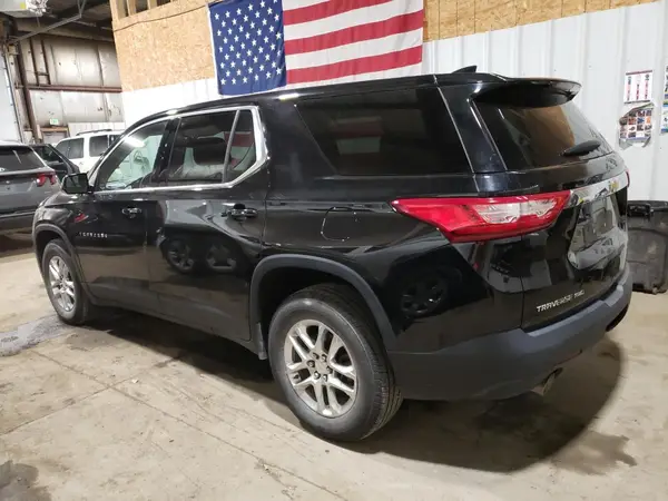 1GNEVFKW6JJ133196 2018 CHEVROLET TRAVERSE - Image 2