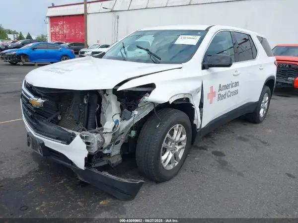1GNEVFKW6JJ133733 2018 CHEVROLET TRAVERSE - Image 2