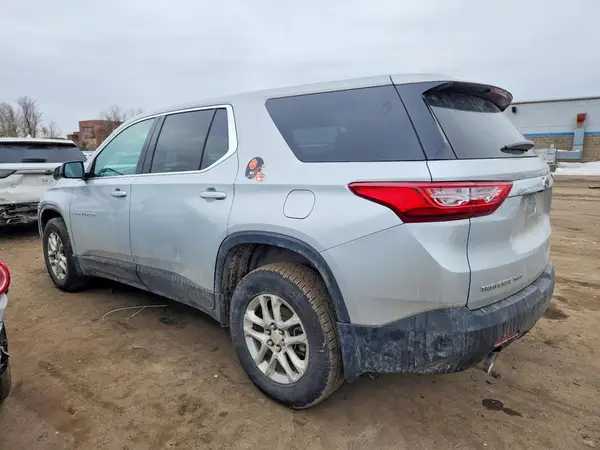 1GNEVFKW6LJ213004 2020 CHEVROLET TRAVERSE - Image 2