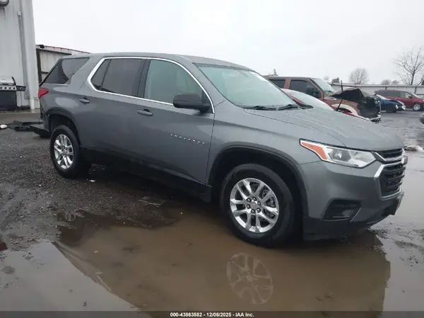 1GNEVFKW6MJ214378 2021 CHEVROLET TRAVERSE - Image 1