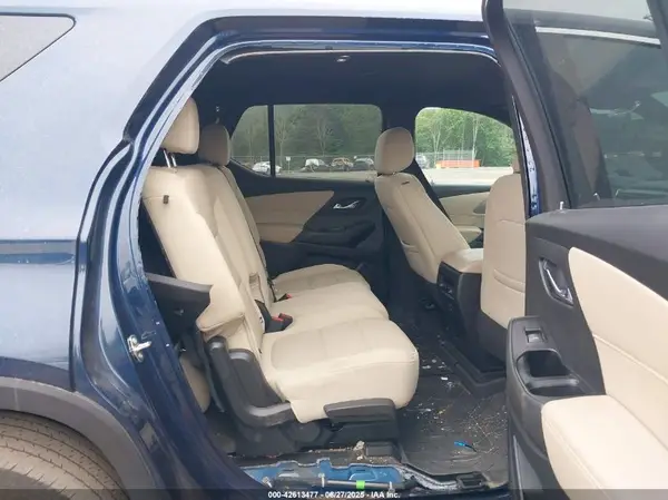 1GNEVFKW6PJ205314 2023 CHEVROLET TRAVERSE - Image 8