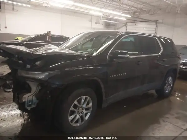 1GNEVFKW6PJ334301 2023 CHEVROLET TRAVERSE - Image 2