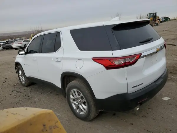 1GNEVFKW7MJ136581 2021 CHEVROLET TRAVERSE - Image 2