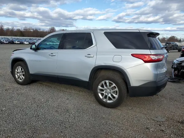 1GNEVFKW7MJ186932 2021 CHEVROLET TRAVERSE - Image 2