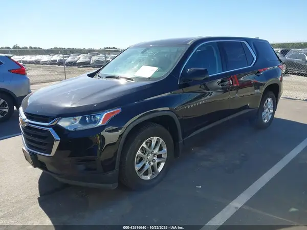 1GNEVFKW7MJ267669 2021 CHEVROLET TRAVERSE - Image 2