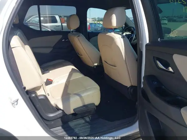 1GNEVFKW7PJ314560 2023 CHEVROLET TRAVERSE - Image 8