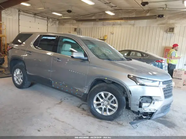 1GNEVFKW7PJ325171 2023 CHEVROLET TRAVERSE - Image 1