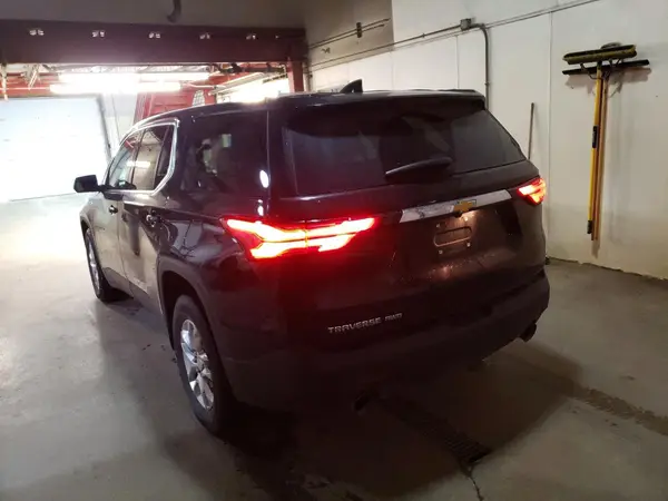 1GNEVFKW7PJ340995 2023 CHEVROLET TRAVERSE - Image 2