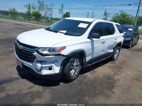 1GNEVFKW8KJ241868 2019 CHEVROLET TRAVERSE - Image 2