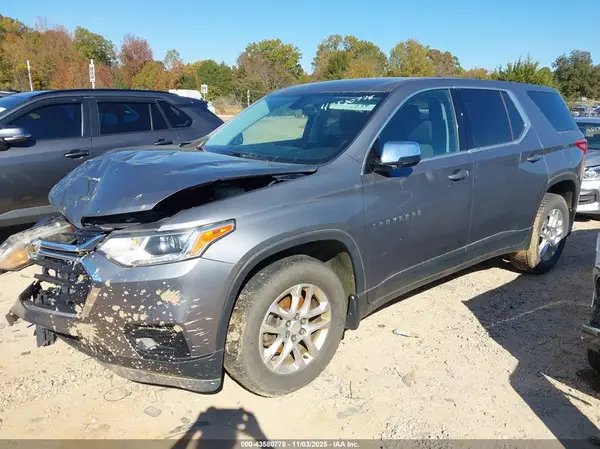 1GNEVFKW8LJ193631 2020 CHEVROLET TRAVERSE - Image 2