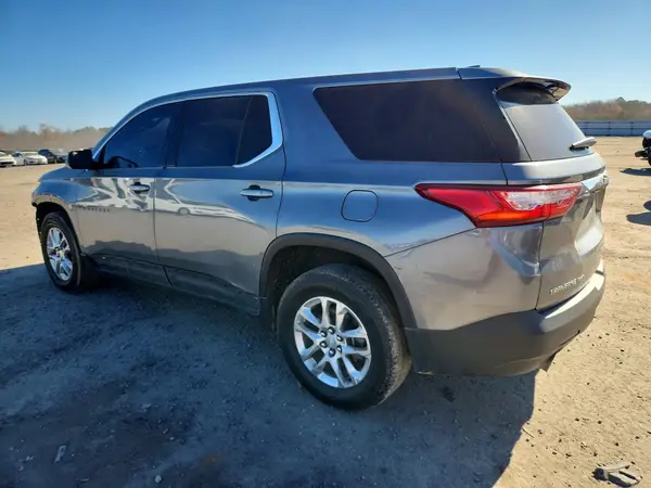 1GNEVFKW8LJ250975 2020 CHEVROLET TRAVERSE - Image 2