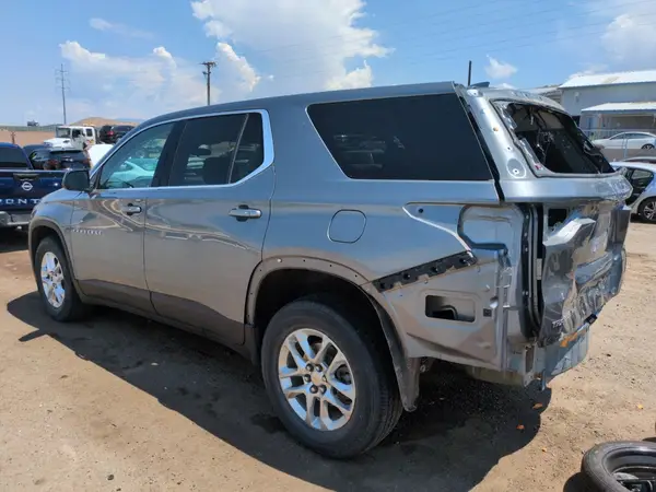 1GNEVFKW8MJ123645 2021 CHEVROLET TRAVERSE - Image 2