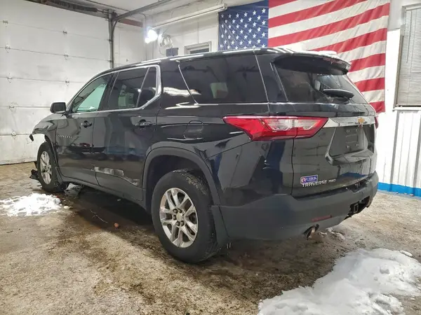 1GNEVFKW8MJ203687 2021 CHEVROLET TRAVERSE - Image 2