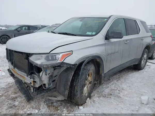 1GNEVFKW8MJ249357 2021 CHEVROLET TRAVERSE - Image 2