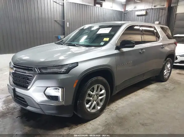 1GNEVFKW8PJ141826 2023 CHEVROLET TRAVERSE - Image 2
