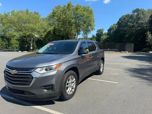 1GNEVFKW9JJ253252 2018 CHEVROLET TRAVERSE - Image 2