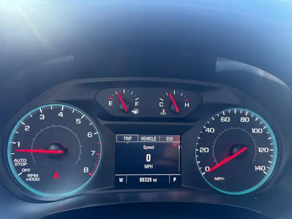 1GNEVFKW9JJ253252 2018 CHEVROLET TRAVERSE - Image 8