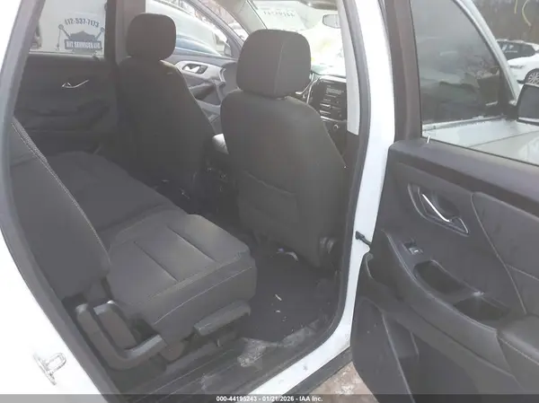 1GNEVFKW9LJ260205 2020 CHEVROLET TRAVERSE - Image 8