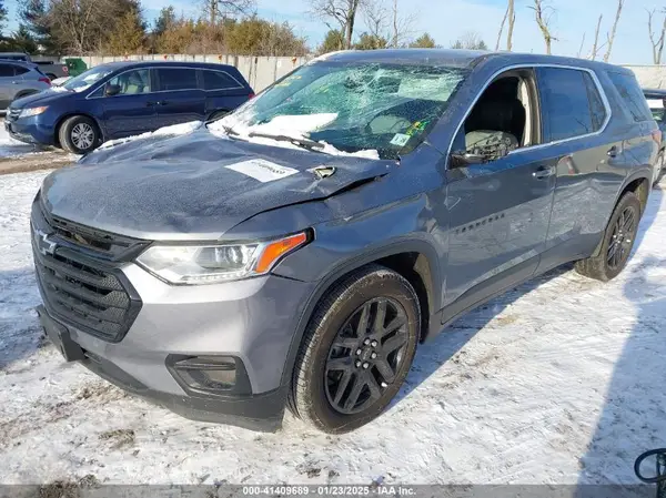 1GNEVFKW9LJ318331 2020 CHEVROLET TRAVERSE - Image 2