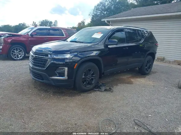 1GNEVFKW9PJ214847 2023 CHEVROLET TRAVERSE - Image 2