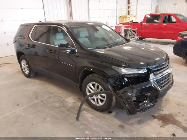 1GNEVFKW9PJ325964 2023 CHEVROLET TRAVERSE - Image 1