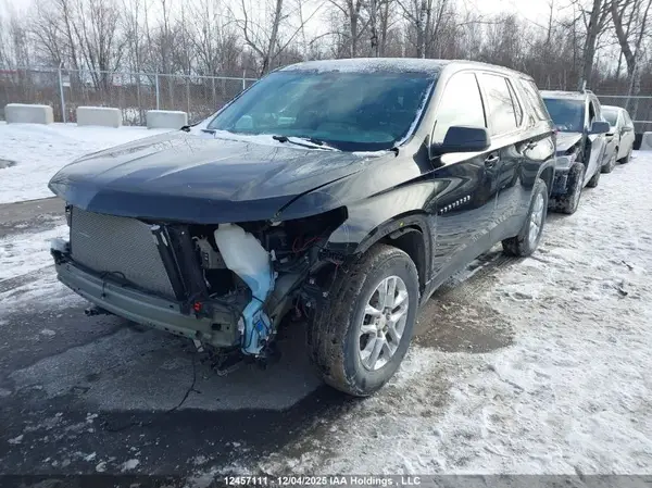1GNEVFKW9PJ343140 2023 CHEVROLET TRAVERSE - Image 2