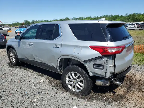 1GNEVFKWXJJ181848 2018 CHEVROLET TRAVERSE - Image 2