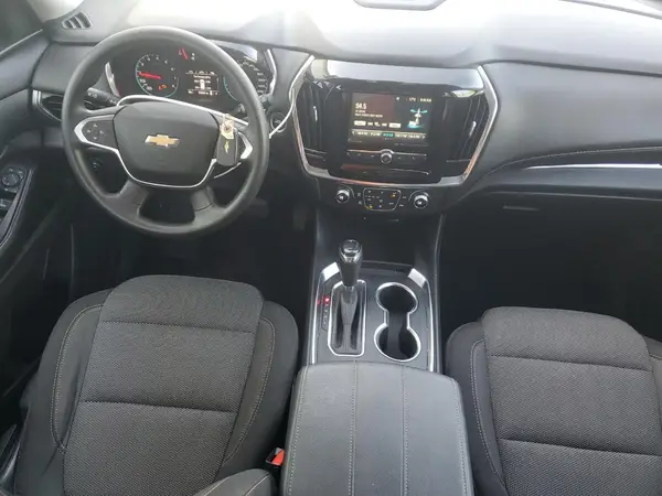 1GNEVFKWXKJ152108 2019 CHEVROLET TRAVERSE - Image 8