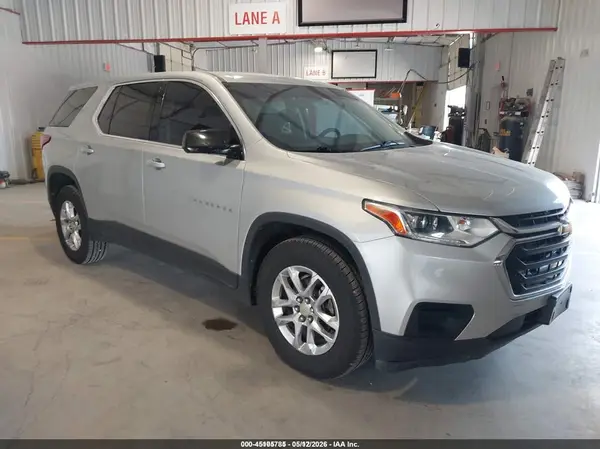 1GNEVFKWXLJ104514 2020 CHEVROLET TRAVERSE - Image 1