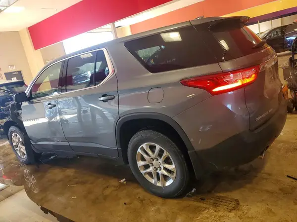 1GNEVFKWXLJ182954 2020 CHEVROLET TRAVERSE - Image 2
