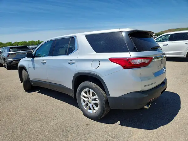 1GNEVFKWXLJ216004 2020 CHEVROLET TRAVERSE - Image 2