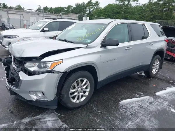 1GNEVFKWXMJ119788 2021 CHEVROLET TRAVERSE - Image 2