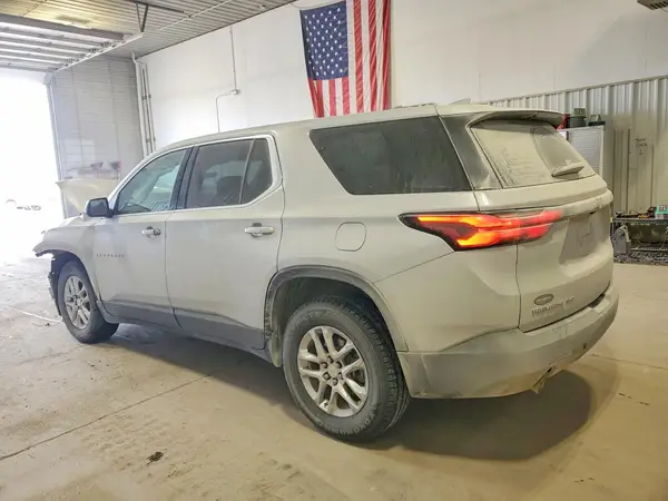 1GNEVFKWXNJ114995 2022 CHEVROLET TRAVERSE - Image 2