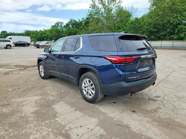 1GNEVFKWXNJ160973 2022 CHEVROLET TRAVERSE - Image 2
