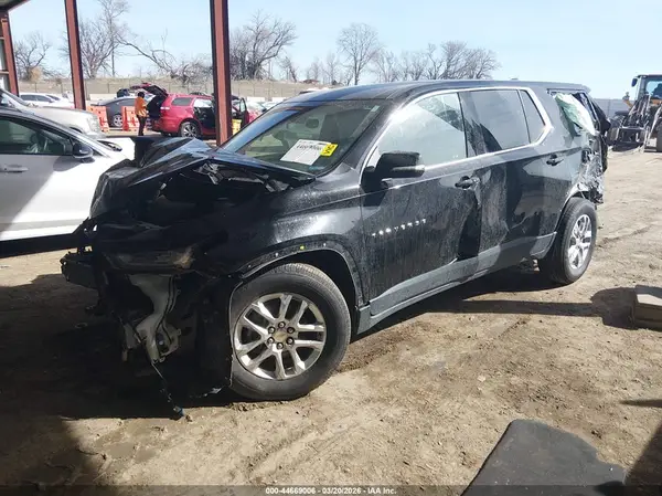 1GNEVFKWXPJ207759 2023 CHEVROLET TRAVERSE - Image 2