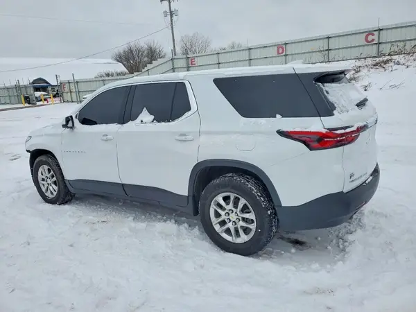 1GNEVFKWXPJ341607 2023 CHEVROLET TRAVERSE - Image 2