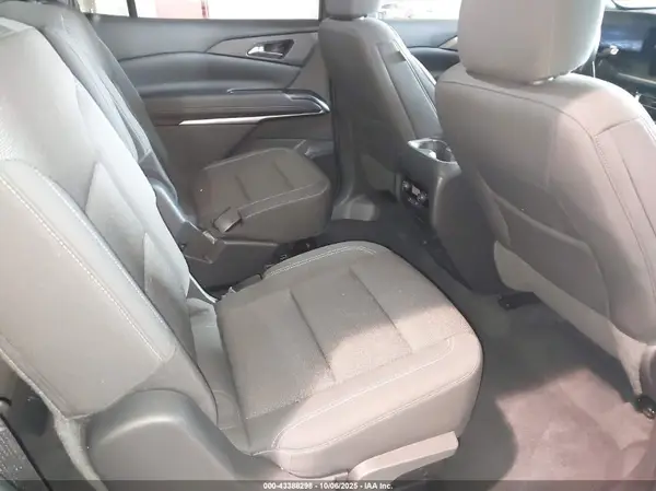 1GNEVGKS0RJ174664 2024 CHEVROLET TRAVERSE - Image 8