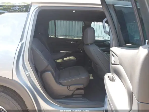 1GNEVGKS0RJ177466 2024 CHEVROLET TRAVERSE - Image 8